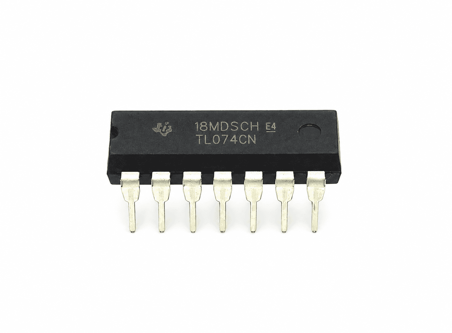 رقاقة أربعة مضخمات عمليات TL074CN بمداخل JFET بغلاف DIP-14 | TL074CN Quad JFET-Input Operational Amplifier, DIP-14