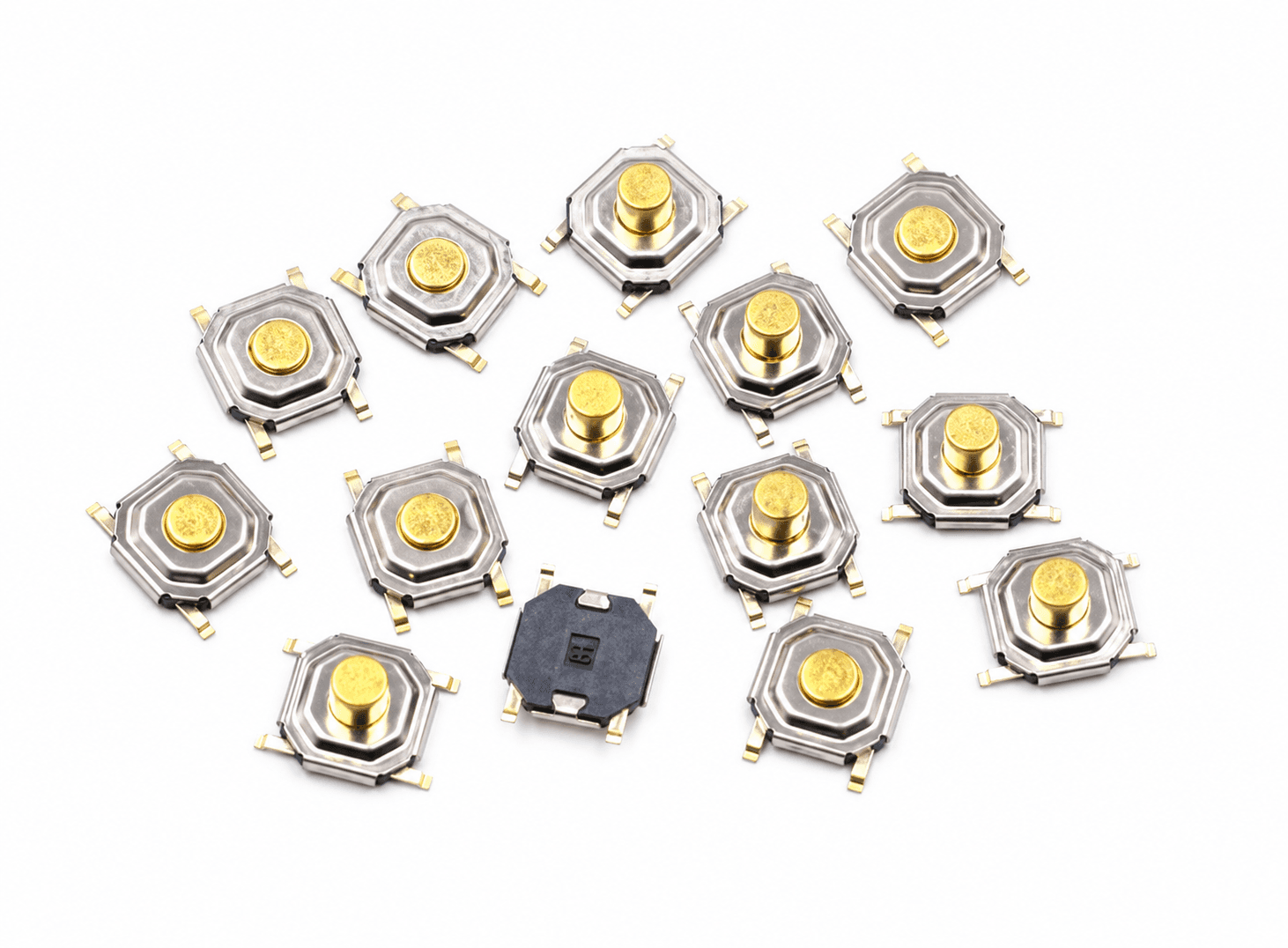 مفتاح تاكت SMD قياس 4x4x3mm لحظي للتركيب السطحي | SMD Tactile Tact Push Button Micro Switch, 4x4x3mm Momentary