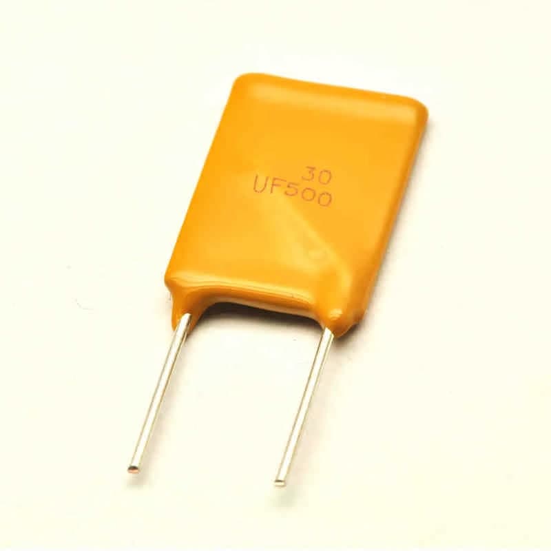 فيوز PPTC ذاتي الاسترجاع موديل RUEF300 بفولتية 30 فولت وتيار 3 أمبير | PPTC Resettable Fuse RUEF300, 30V 3A