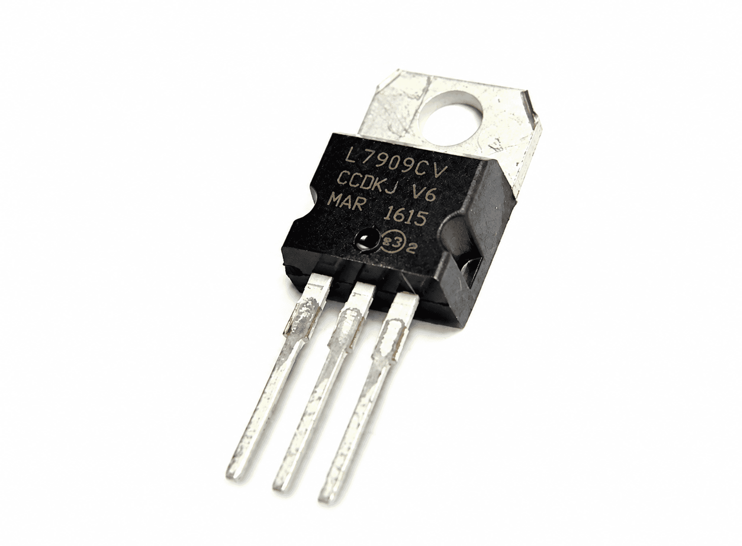 منظم جهد سالب -9V Negative Voltage Regulator 7909 | Voltage Regulator