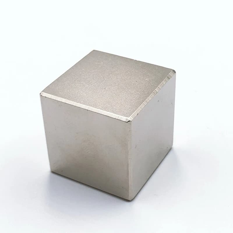 مغناطيس نيوديميوم 10x10x10mm F8 011236 | Neodymium Magnet