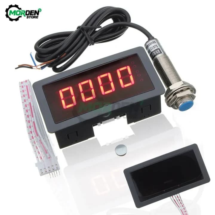 مقياس سرعة الدوران رقمي 5.6 إنش 4 ليد مع حساس تقاربي هول NPN. XQ0056-03 | 5.6 Inch Digital LED Tachometer